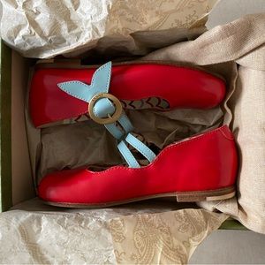 Girls Gucci shoes 26